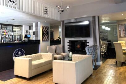 The Royal Pub Experience